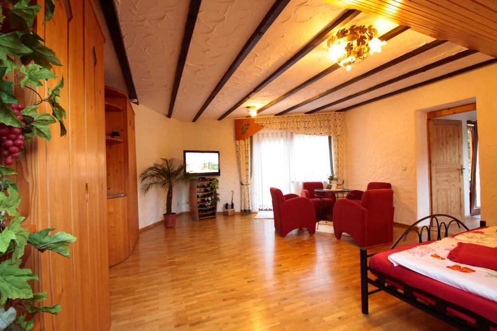 Luxus Appartement Schwarzwald Bei Freiburg 4 Schlafzimmer Sauna Sölden 客房 照片